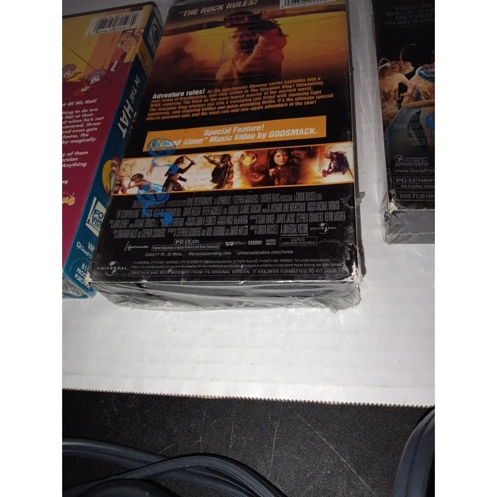 Lot of 3 Sealed VHS – The Scorpion King Mib2 , The Cat In Th Hat